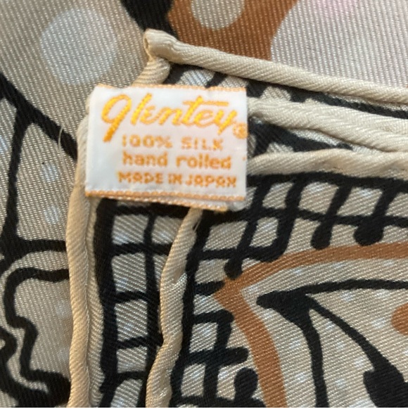 “Butterfly” Hand-Rolled Silk Scarf by Glentex - Picture 5 of 5